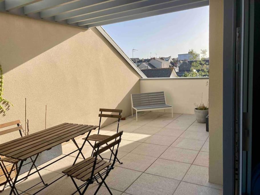 Quai Sud - Gare, 100 M2, Parking, Wifi, Superette, Lave Linge Apartment Angers Bagian luar foto